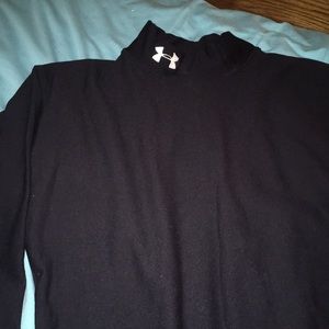 Women’s Under Armour Size M